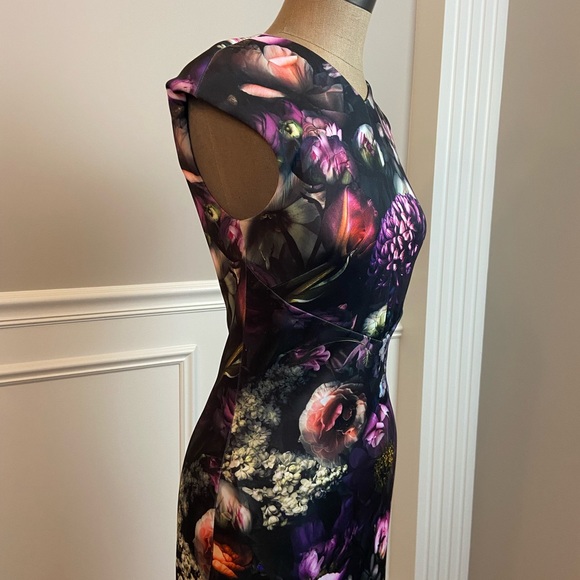 Ted Baker RAISIE shadow floral sheath dress, Ted size 2 ( US size 6 ) - Picture 7 of 16